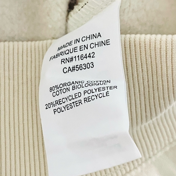 Men's Sweater Ninth Hall Fundamentals Cream Soft Crewneck Center Logo Sweatshirt - Picture 6 of 6